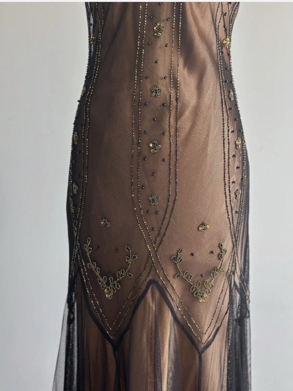 Beaded Mesh Dress. Large. Formal. - Picture 4 of 10
